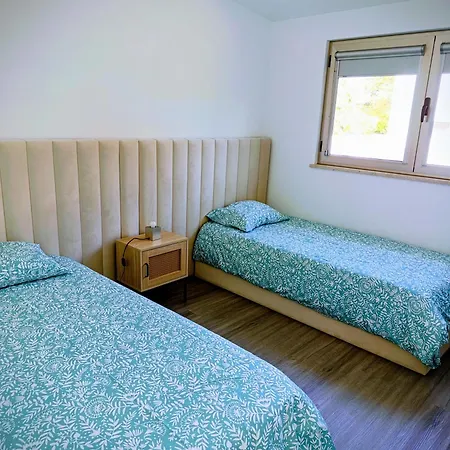 Hébergement de vacances Quintal Do Olival- Um Refugio Na Natureza Lousã